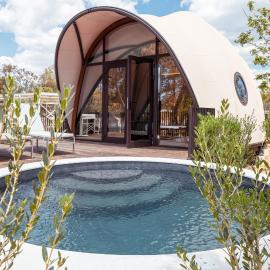 एथेंस में, होटल 91 Athens Riviera, The Resort