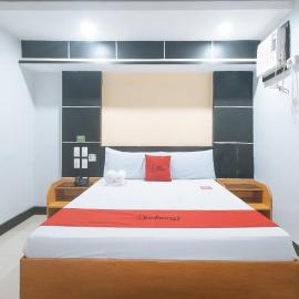 RedDoorz at Ranchotel Alabang, hôtel à Manille