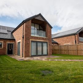 Northumberland Luxury Stays - The Galloway, hotel in West Chevington