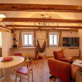Ferienwohnung Landscapeapartment, 46qm Individual Fewo mit Fernblick ins Zittauer Gebirge, Ferienapartment im historischen Altstadtkern Zittau, Hotel in Zittau