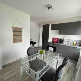 Le coin cosy 38 m2, hotel di Orchies