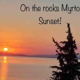 On the Rocks Myrto, ξενοδοχείο στην Άφησσο