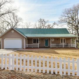 5 Bedroom Vacation Home Next To Silver Dollar City, hotel in Branson