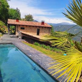 Masía La Garrotxa, hotel a Olot