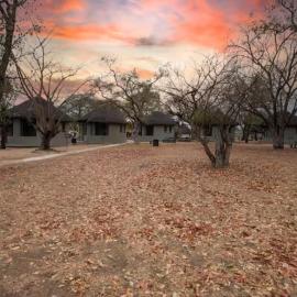 Africa Self Catering Chalets - Manyeleti, hotell i Manyeleti viltreservat