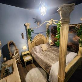 The Fairytale Cottage at High Rock Castle, hotel din Monroe
