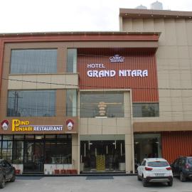 Hotel Grand Nitara, hotel di Kotdwāra