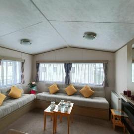 3 Bed Sleeps 6 Parking