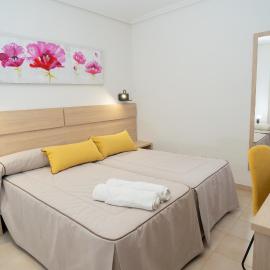 Hotel La Perdi, hotel a Sant Mateu