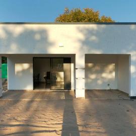 Sexaxa Holiday Bungalow, hotelli kohteessa Mirapene