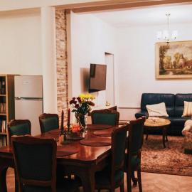 La Chouette - Appartement 70m2 PMR, hotel in Château-Thierry