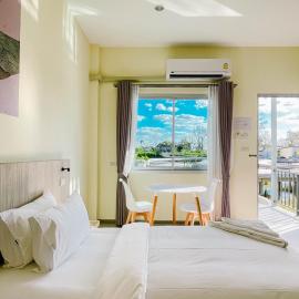 At Pream&Chan resort แอท เปรมแอนด์จันทร์ รีสอร์ท, hotel in Ban Krasang