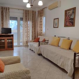 Georgia's Family Apartment