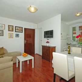 City Square Apartment Makarska