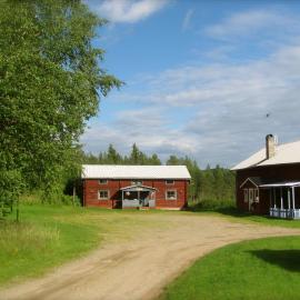Ellis Gården, hotel u gradu 'Vemhån'