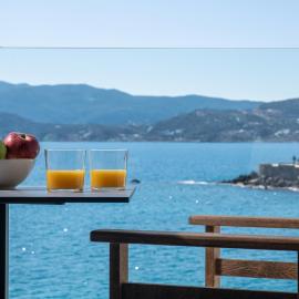 Beachfront Salty Sea Luxury Suite 1