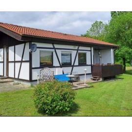1 - Gemütlicher Bungalow am Fuße der Wasserkuppe, hotel a Dipperz