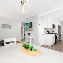Balboa Paradise - Renovated Coastal Haven