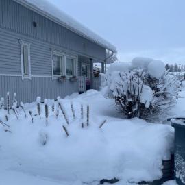 Cozy home near ski centre and golf course, room upstairs