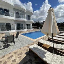 ARF Apartments - with Jacuzzi at the complex
