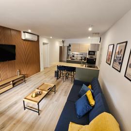 Le 14B RDC, Hotel in Saint-Priest