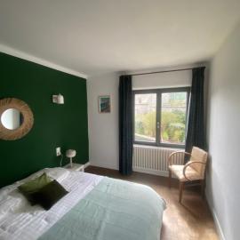 Ti Maen Hir, hotel a Langourla