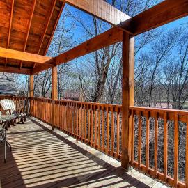 Goats & Honey Family Cabin