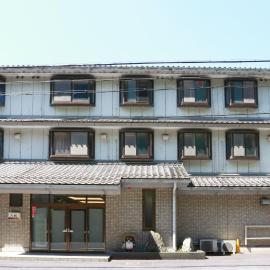 ホテル古城, hotel a Koka
