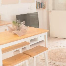 Entire Guest Suite - beach is 1 and half km - Pets Welcome – hotel w mieście Gold Coast