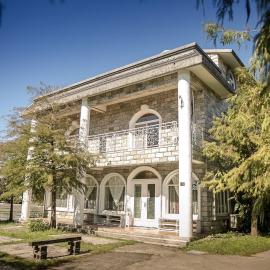 Alps Garden B&B, Hotel in Wujie