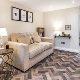 The Holt - Ilkley, central location, stylish apartment