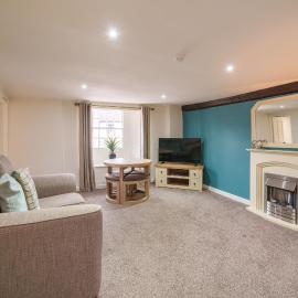 Library View Apartment