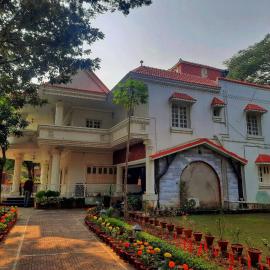 SWET APARAJITA, hotel di Bolpur