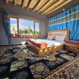 PASANG HOMESTAY, viešbutis mieste Lehas