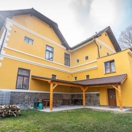 Ubytování na Jakuli, hotel di Nové Hrady