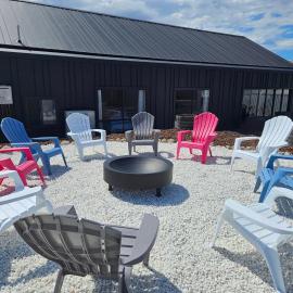 Marbles House - 4 Bedrooms, 8 Beds, Sleeps 10 - Pet Friendly, hotel in Hindmarsh Island