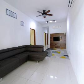 Manjung Point Homestay, hotel in Seri Manjung