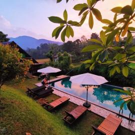 Cinnamon Village Sinharaja: Deniyaya şehrinde bir otel