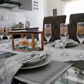 Viesnīca Evans Village - Apartments & Spa Johannesburgā