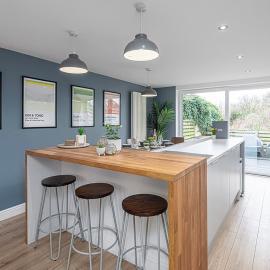 3 BED-EN-SUITE-PRIVATE-PARKING- Near RHOSNEIGR