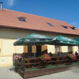 Penzion u Bednářů, hotel v destinácii Pavlov
