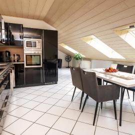 Ferienwohnung Krist, hotel v mestu Osburg