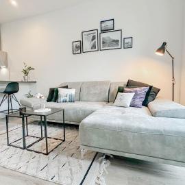 Modernes Trierer CityLoft mit großem Balkon