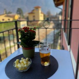 River House, viešbutis mieste Porleca