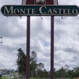 Apartamento no condomínio Flats Monte Castelo, o melhor de Gravatá, Hotel in Bezerros