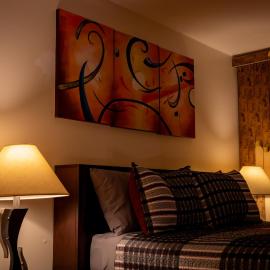 Spacious Comfy Room in Cozy Classy Duplex, hotel Brooklynban