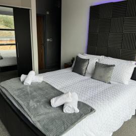 Quayside Apartment -2 Bedrooms - Sleeps 4, khách sạn ở Whitehaven