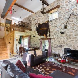 The Grain Store Newgale, hotell i Llandeloy