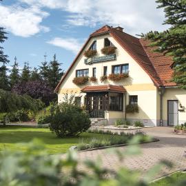 Hotel & Restaurant Waldblick, hotel din Pulsnitz