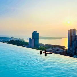 INFINITE POOL Condominium & Residence - Sihanoukville - 5mn to boat pier, מלון בסיהאנוקוויל